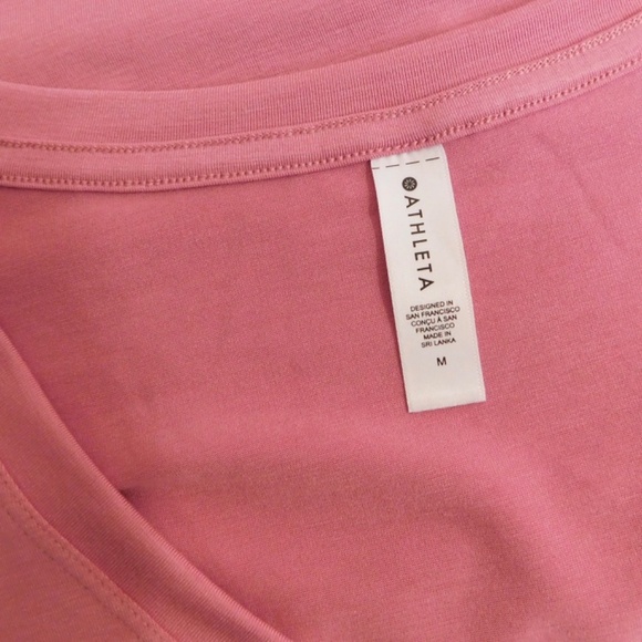 NWT! ATHLETA Essential V Neck Long Sleeve Top Shirt Tee T-Shirt Rose Pink Medium - Picture 12 of 16
